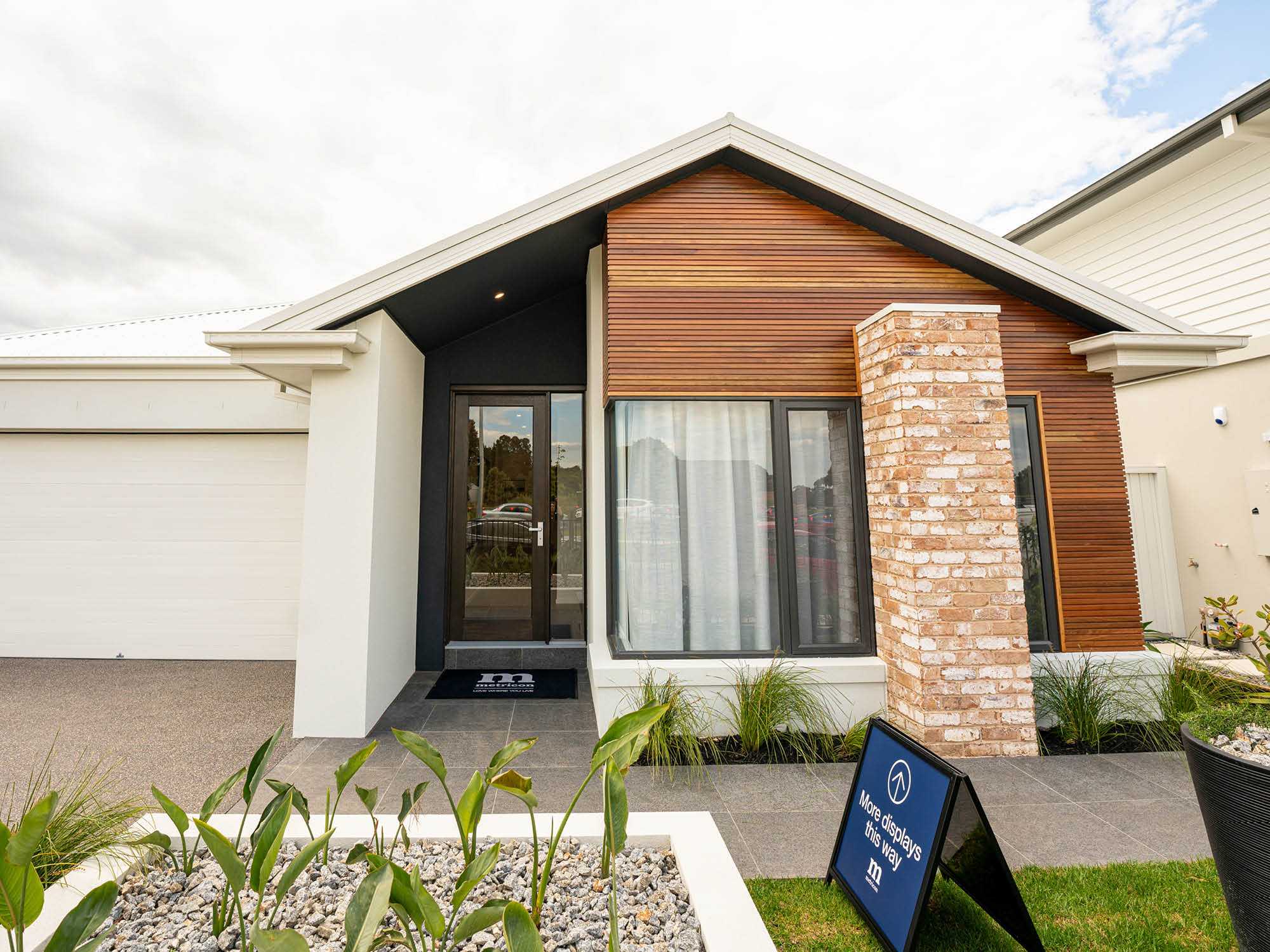 [Land for Sale] Austin Estate, Lara OpenLot